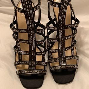 Vince Canuto caged size 11 heels